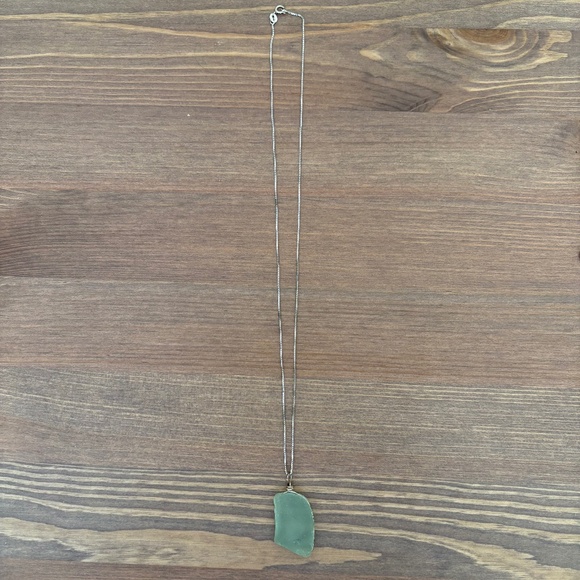 Artisan seaglass necklace on silver chain - Picture 1 of 4